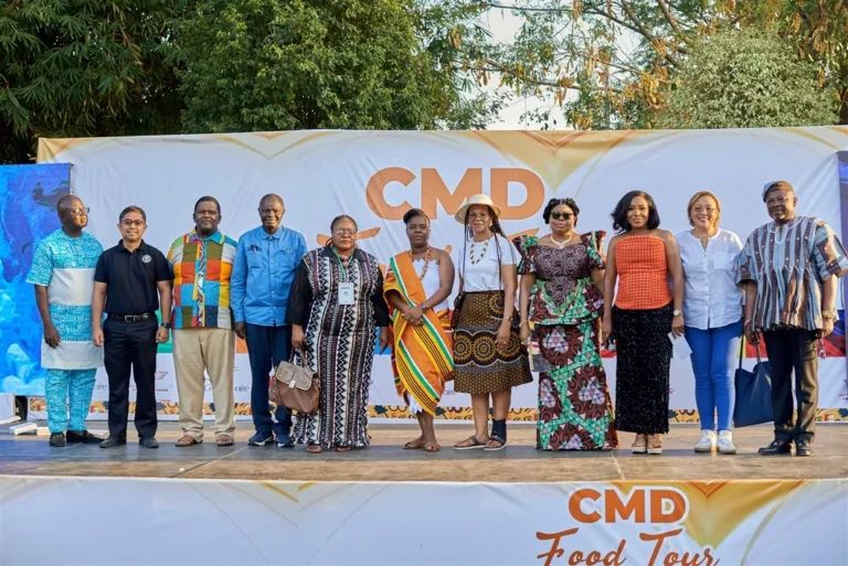 CMDFOODTOUR group photograph